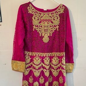 Indian/Pakistani inspired long maxi dress with belt.